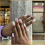 Av Nails