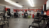 Garage Salon