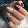 Halo Nails