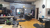 Negocio Olde Mill Salon And Academy