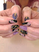 Negocio Polished Nail Bar Cle