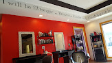 Negocio Turning Heads Salon & Gift Boutique