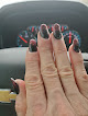 V N Nails